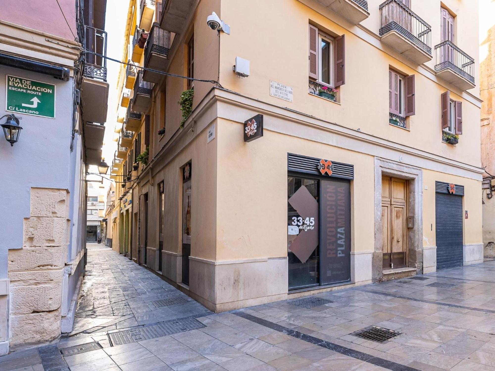 H2m Lazcano With Sunny Terrace In Old Town Apartamento *
